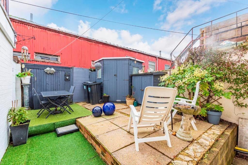 Great For Town & Beach Bournemouth Bagian luar foto